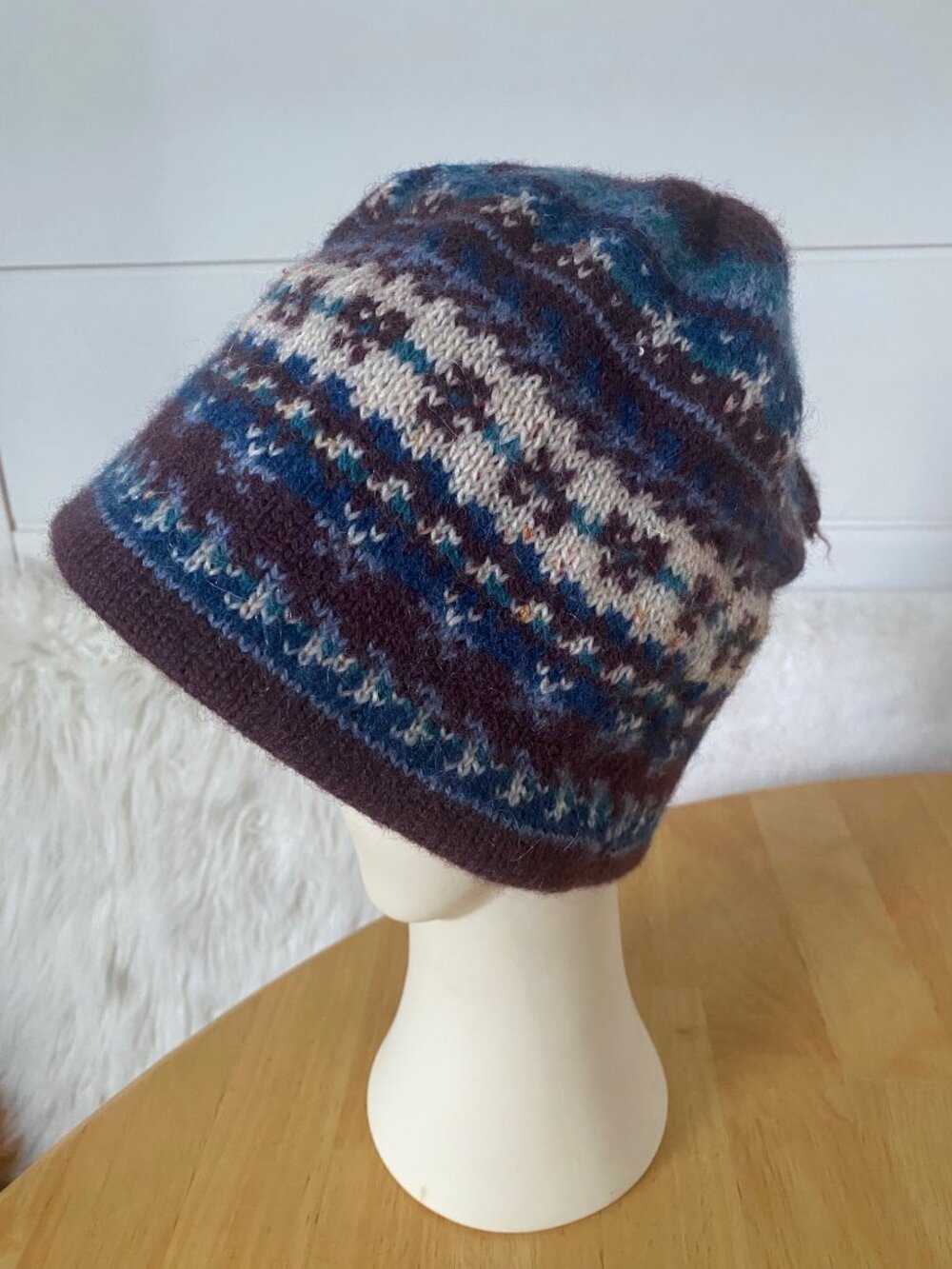 Vintage 100% Wool Hat Beanie Unisex Tuque